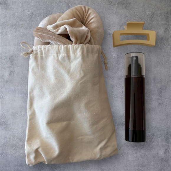 Ulta Beauty Other - Heatless Curls Set with Spray Bottle & Clip